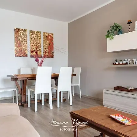 Letizia House -