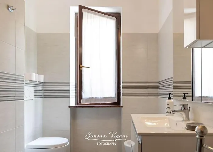 Letizia House - Ловере